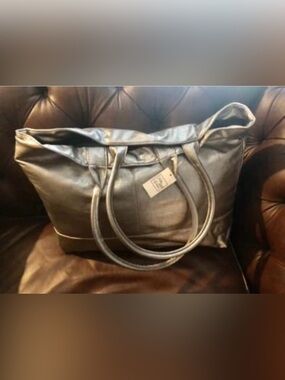 NWT XL Saks 5th Avenue Shopper Tote